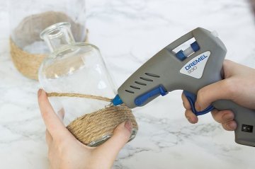 Dremel®  930 Glue Gun EU (270)