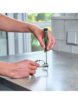 Bosch Elektronikçi Tip Klemens Tornavida Takımı 13 Parça